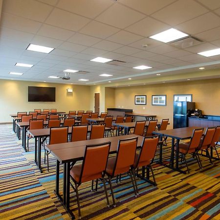 Fairfield Inn & Suites By Marriott Джеймстаун Екстериор снимка