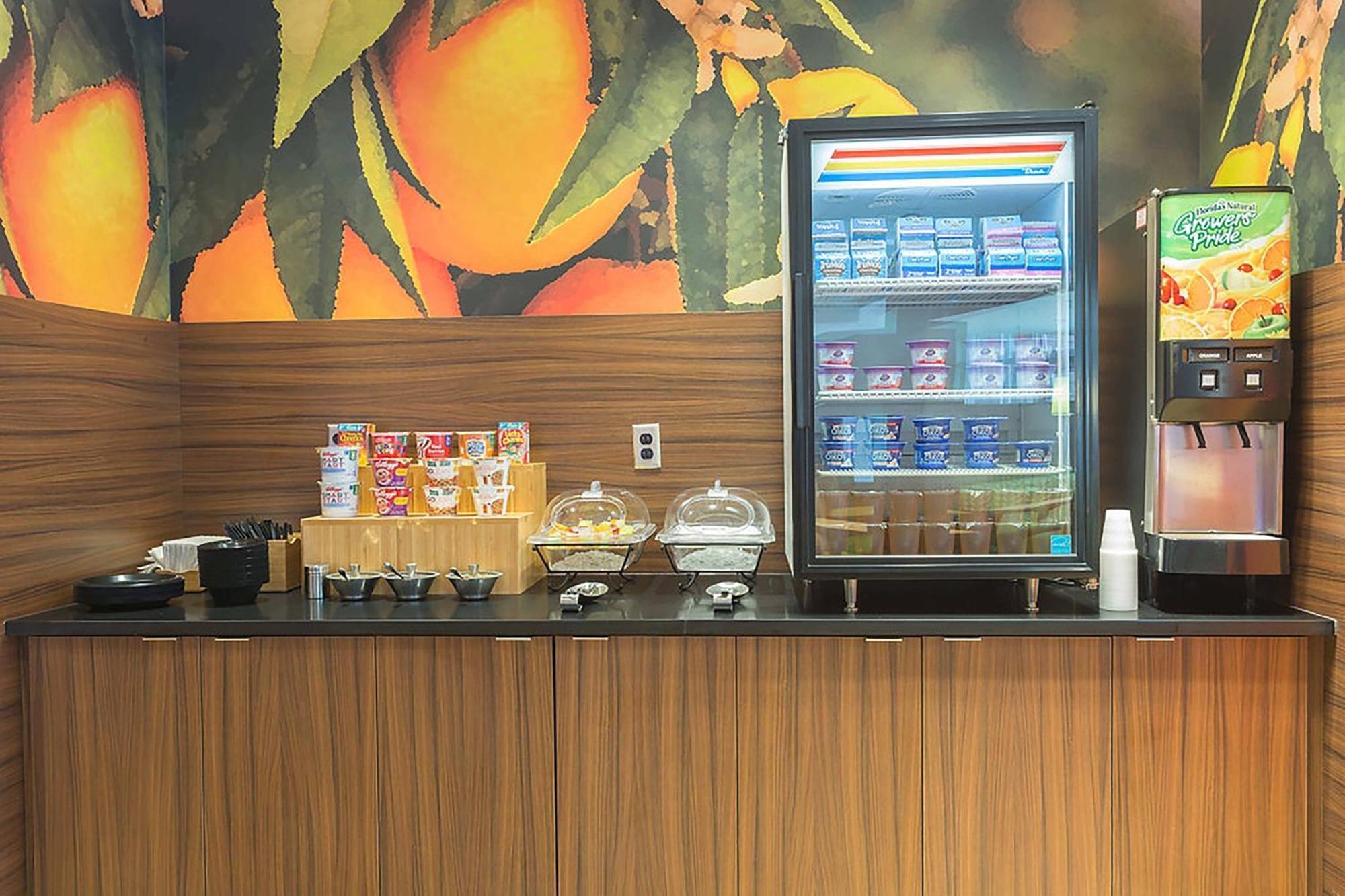 Fairfield Inn & Suites By Marriott Джеймстаун Екстериор снимка