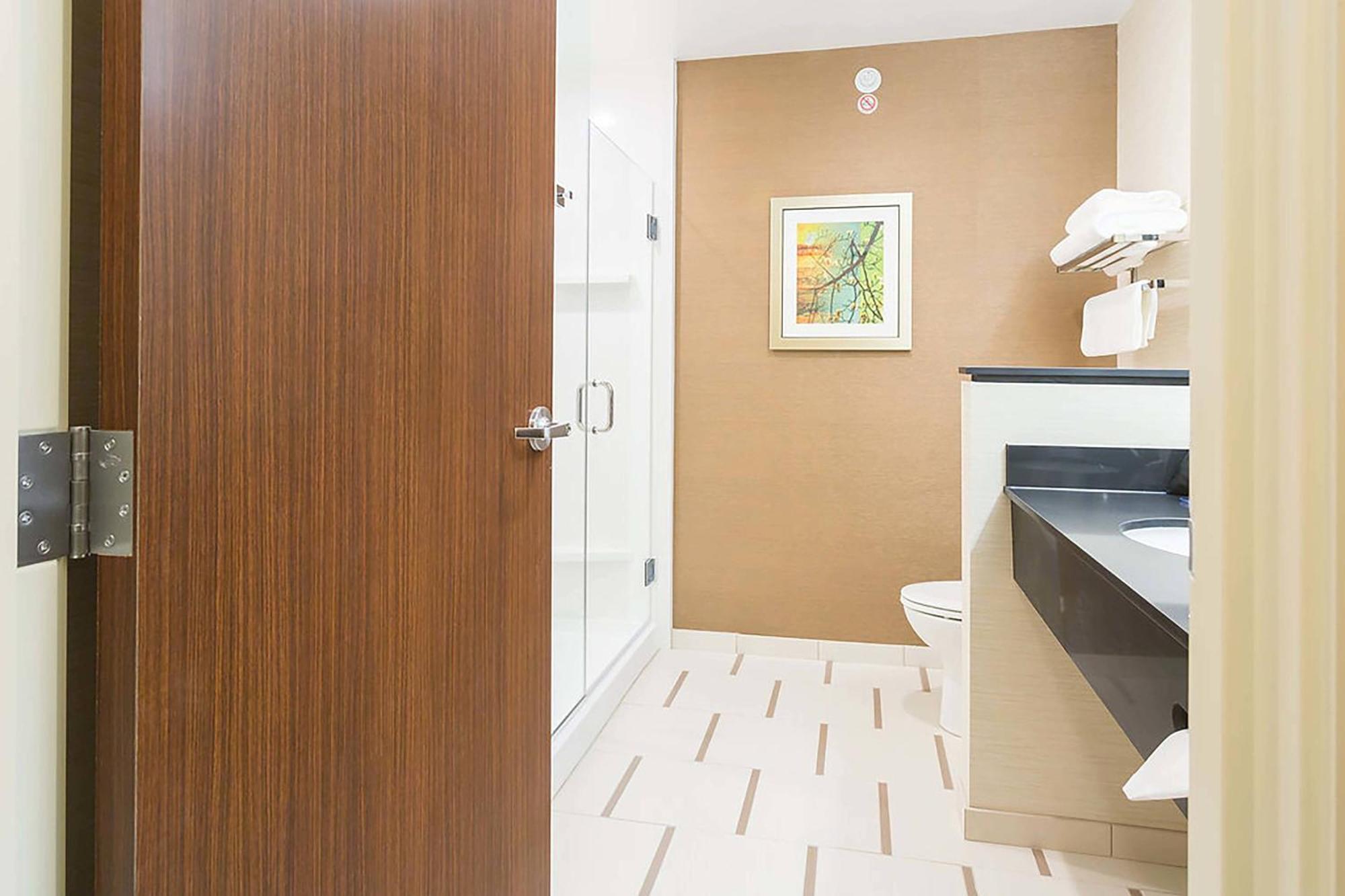 Fairfield Inn & Suites By Marriott Джеймстаун Екстериор снимка