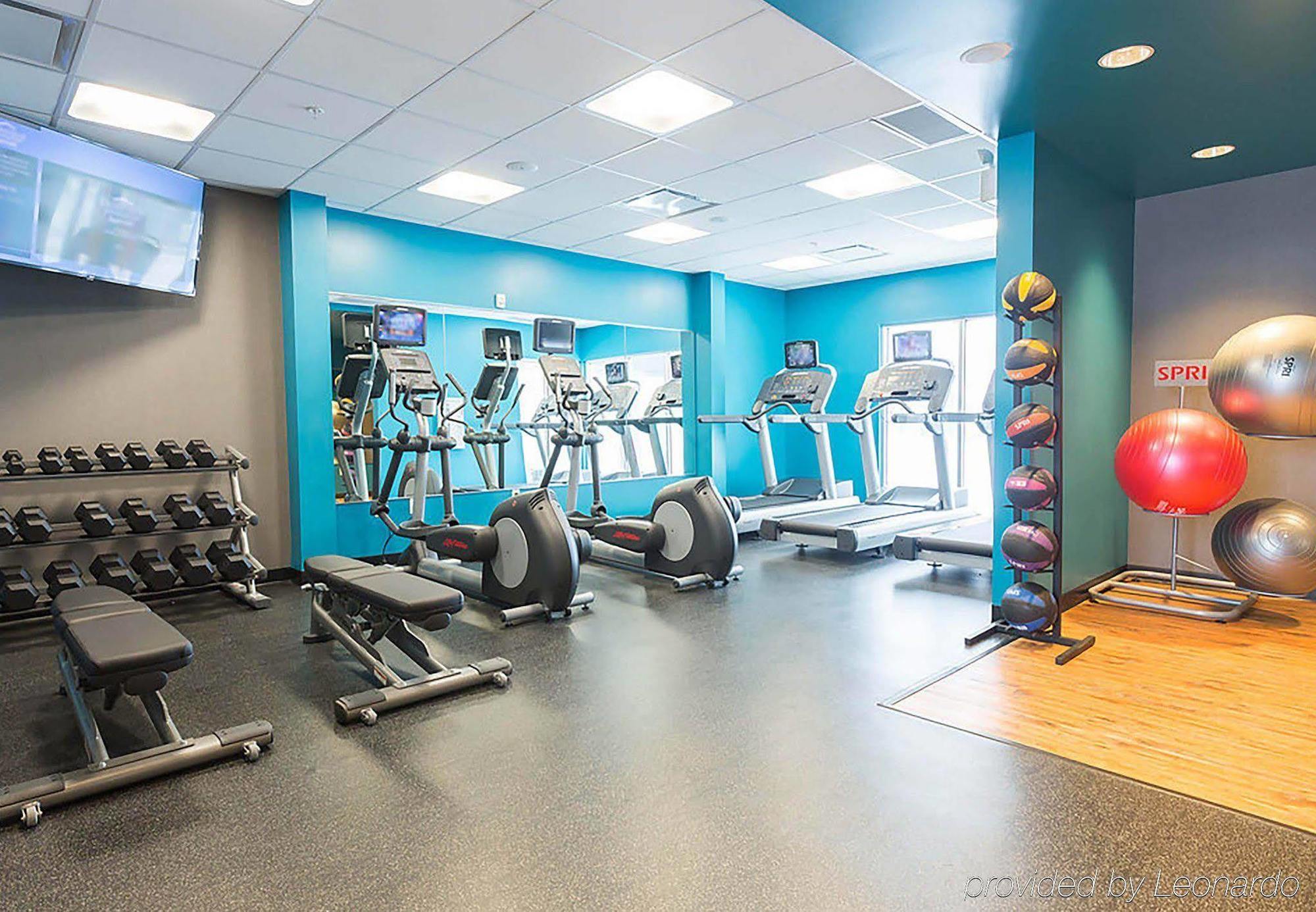 Fairfield Inn & Suites By Marriott Джеймстаун Екстериор снимка